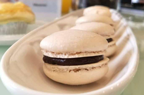 Chocolate Banana Macarons